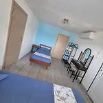 The Blue Pearl Prínos